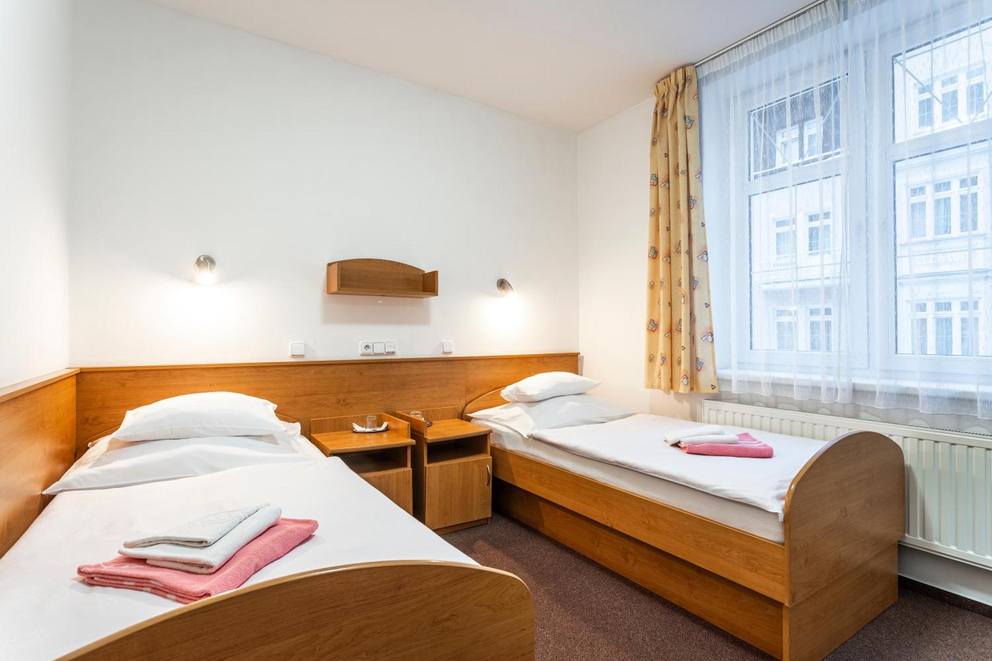 Hotel Luzice Jáchymov Extérieur photo