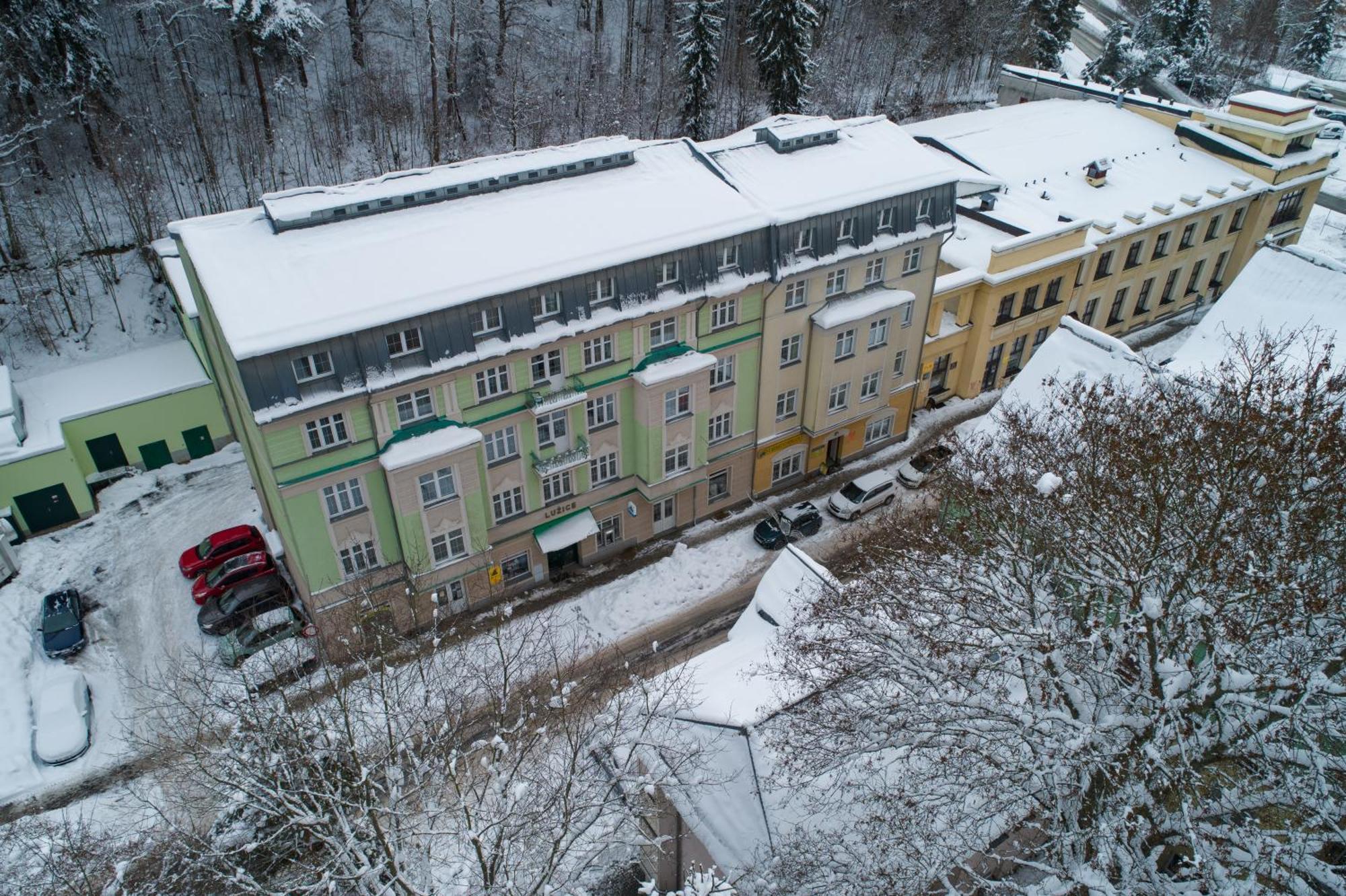 Hotel Luzice Jáchymov Extérieur photo